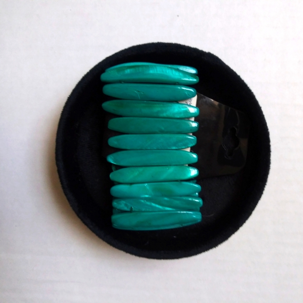 Charles Klein Turquoise stretch band bracelet